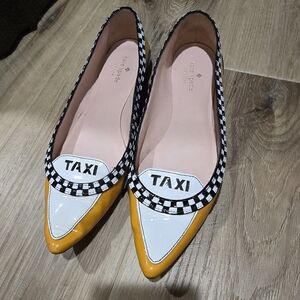 Taxi Flat